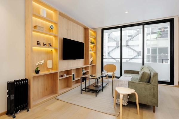 Bright & Chic 2BR Stay in Roma Norte