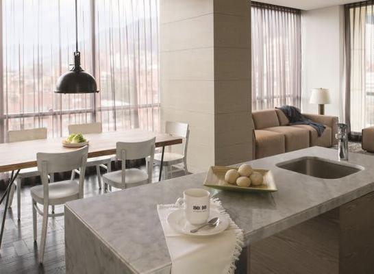 Bright 1BR w/ View in El Nogal