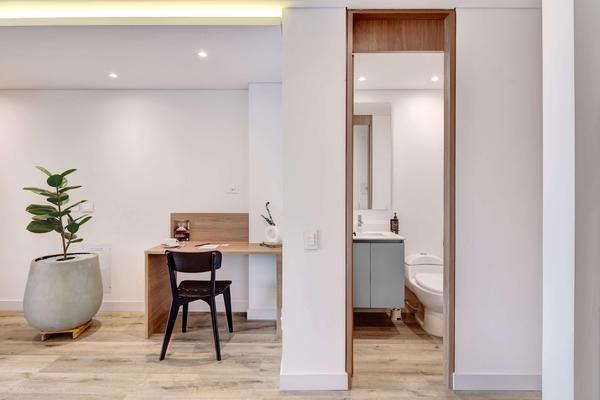 Inviting Loft w/ Balcony in Santa Bárbara