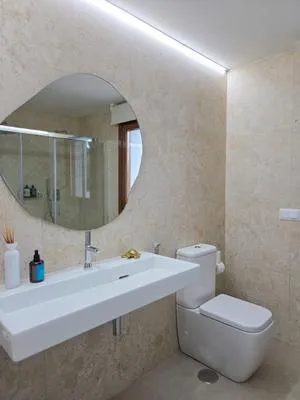 Classy 1BR Apartment near the Coast in Cangas