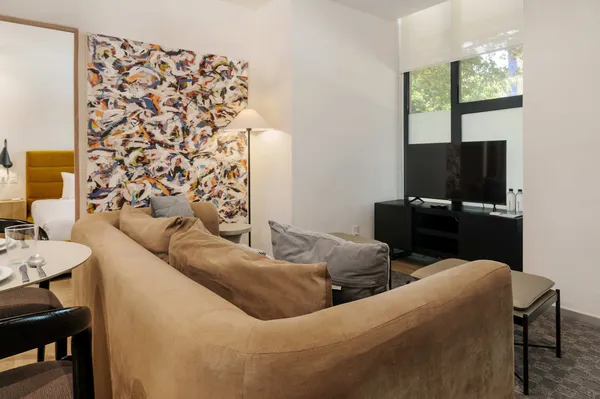 Sophisticated 2BR w/ AC in the Heart of Cuauhtémoc