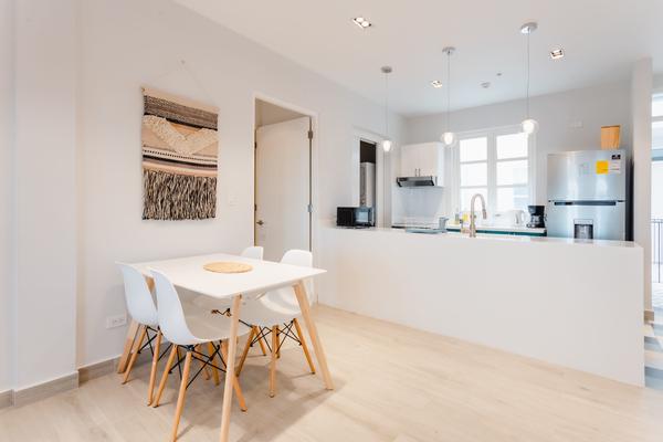Vivid 1BR w/ Magical lighting in Panama