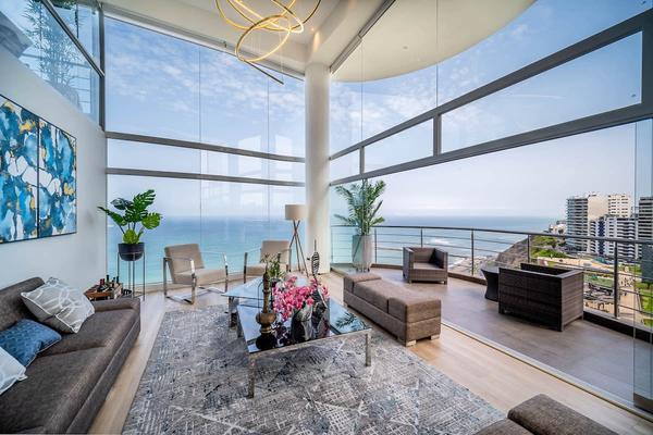 Luxury Ocean View Penthouse w/ Pool in Miraflores