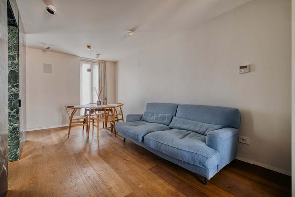 Dreamy 1BR w/ Private Terrace & Skyline View