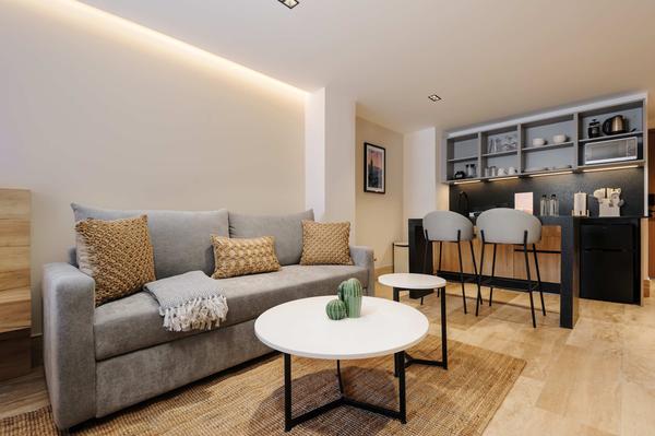 Engaging Loft w/ Balcony in Parque Mexico