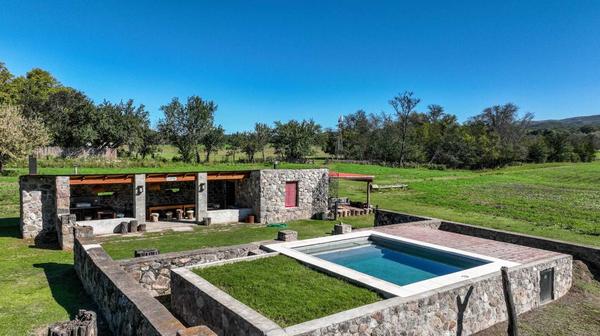 Warm 4BR House w/ Pool & Nature Views