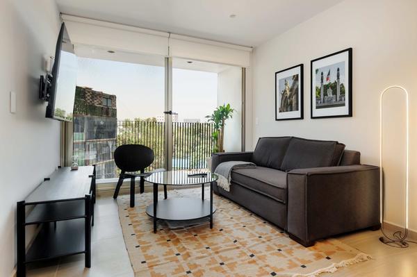 Deluxe 2BR w/ Private Terrace in Hipodromo