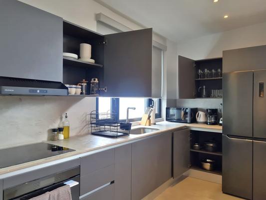 Elevated 2BR w/ Rooftop In Casco Antiguo