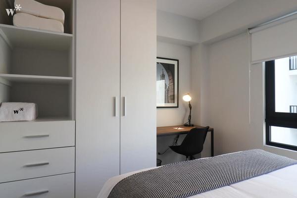 Authentic 2BR in Miraflores