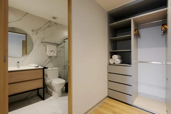 Stylish 2BR w/ AC in the Heart of Roma Sur