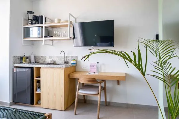 Idyllic 3BR w/ Vibrant Terrace in Bocagrande