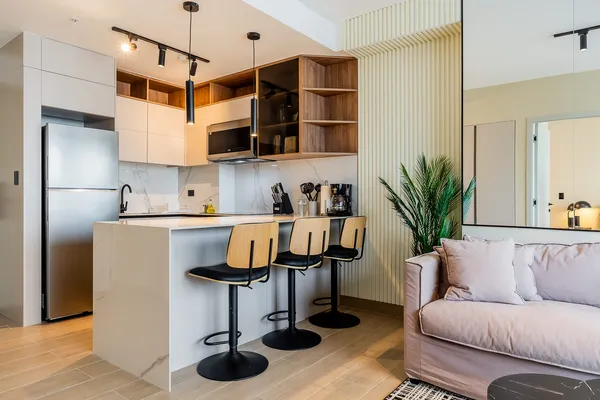 Luxury 1BR w/ Balcony & View in San Francisco
