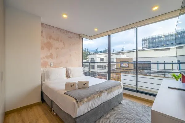 Astonishing Loft in Santa Ana
