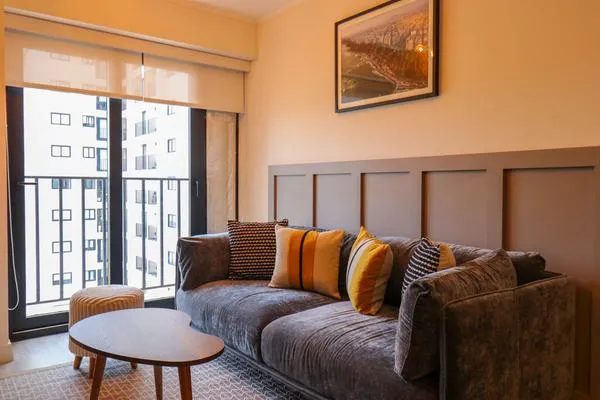 Marvelous 2BR with Balcony in Miraflores