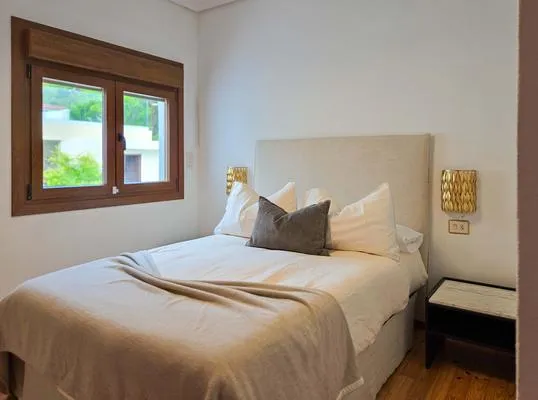 Elegant 4BR Villa w/ Pool & Cíes Views in Cangas