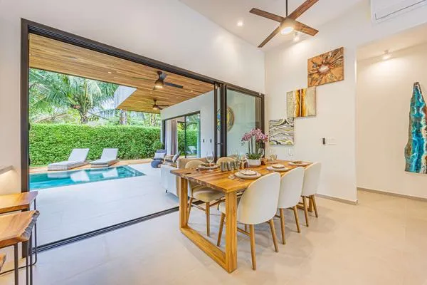 Stylish 3BR Villa w/ Stunning Terrace Views