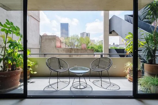 Luxurious 1BR w/ Beautiful Balcony in Cuauhtémoc
