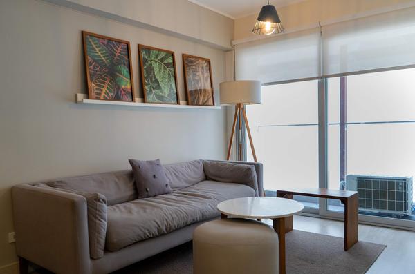 Comfortable 2BR w/ Balcony in Miraflores