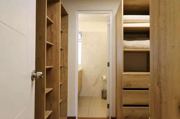 Spotless 2BR with Balcony in Miraflores