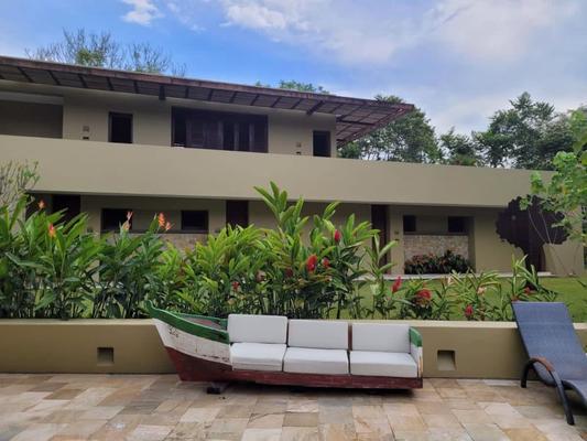 Astonishing 4BR House w/ pool in Anapoima