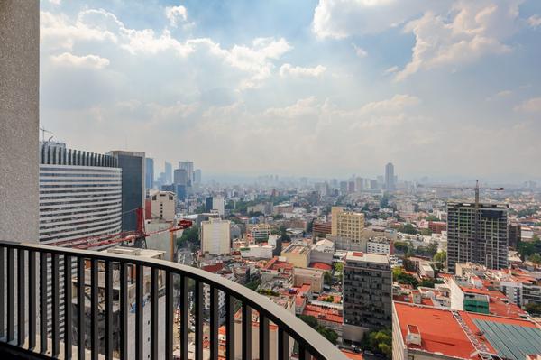 Royal 2BR apts w/ sunlit views of Cuauhtémoc
