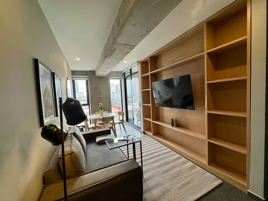 Bright 2BR w/ Terrace in Tabacalera