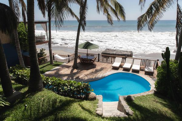 Stylish 5BR House in Mancora