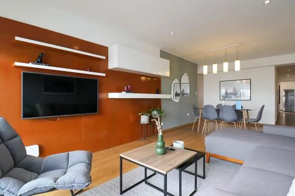 3BR Premium Cityview w/ Balcony in Miraflores