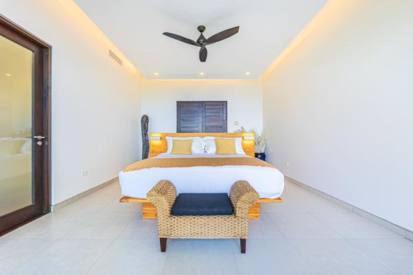 Luxury 3BR Rainforest Villa w/ Oceanview Pool