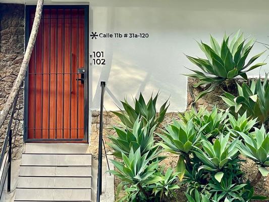 Phenomenal Loft with Jacuzzi in El Poblado