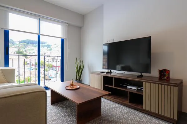Majestic 2BR w/ Perfect Balcony in Cusco