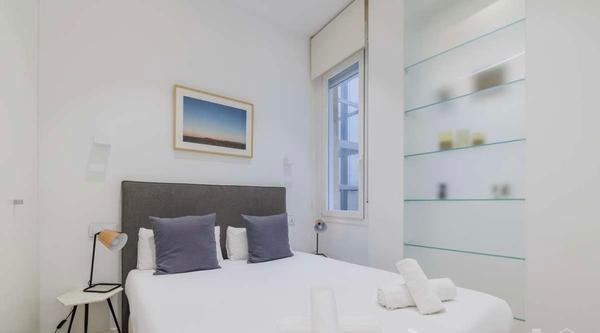 Chic 1BR in the Vibrant Chueca Neighborhood