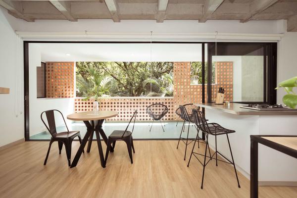 Elegant Loft w/ Private Balcony in Laureles
