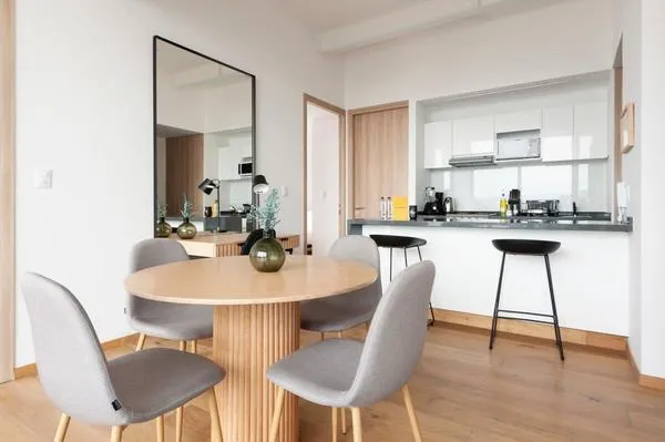 Lively 2BR in Cuauhtemoc