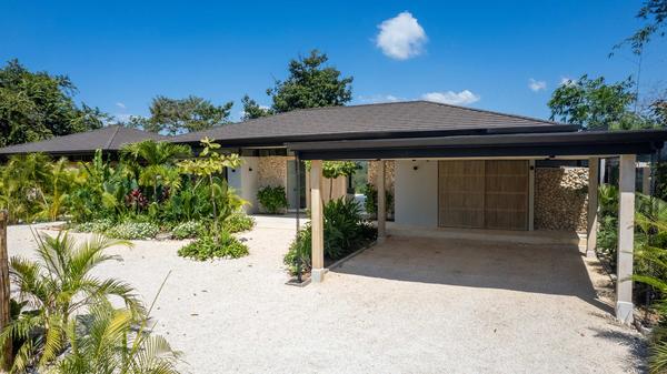 Chic 3BR w/ Private Terrace & Nature Views