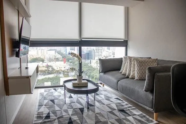 Modern 2BR Gem in Prime San Isidro