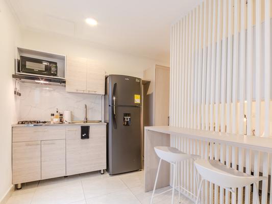 Inviting 1BR with Jacuzzi in El Poblado