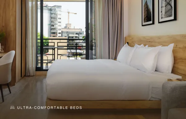 Lovely Loft in Parque Mexico w/ Balcony