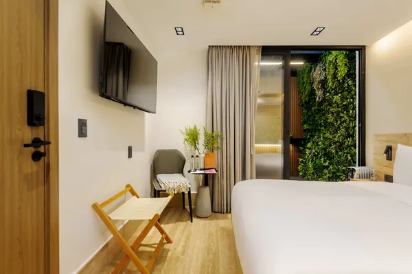 w* Modern Loft w/Balcony in Parque Mexico