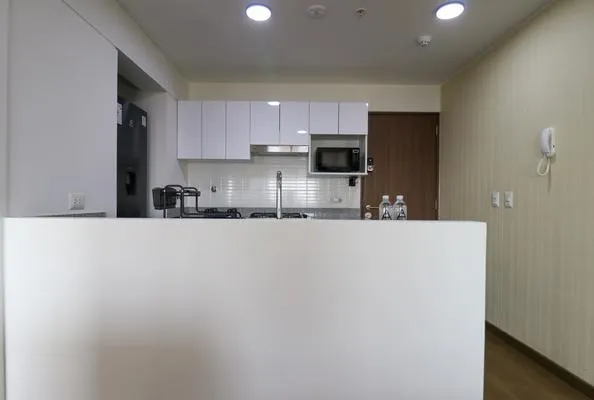 Stunning 2BR with Balcony & City Views