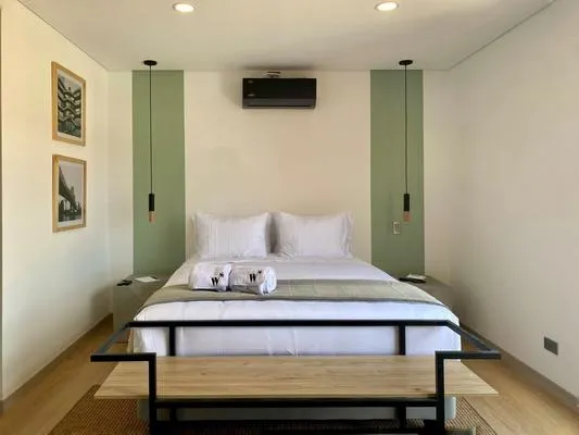 Perfect 3BR w/ AC and Balcony  in Laureles