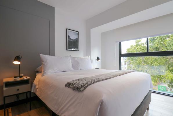 Bright 1BR w/ Balcony San Isidro