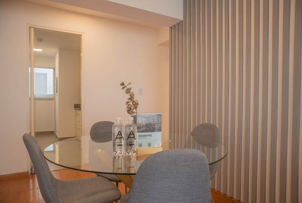 Sleek 2BR in Miraflores