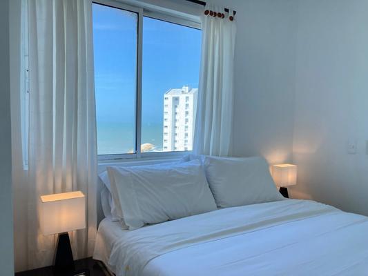 Lovely 2BR w/ Ocean View n AC in Cartagena