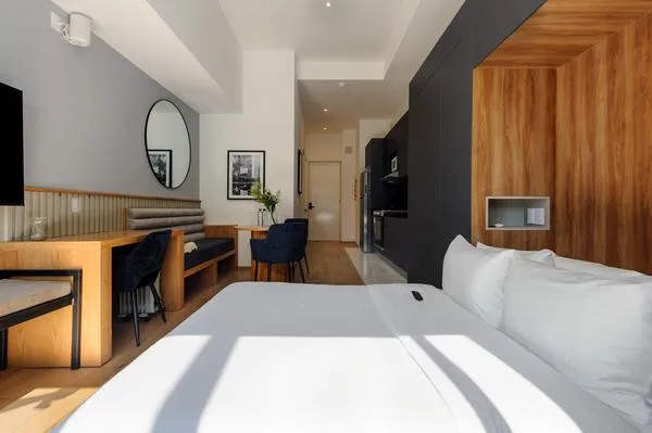 Incredible Roma Lofts, Some w/ Balcony