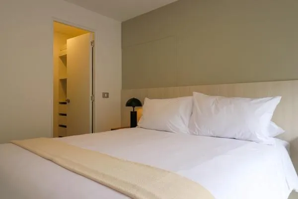 Majestic 1BR w/ Modern Balcony in San Isidro
