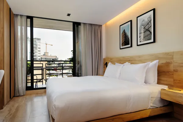 Urban Loft w/Balcony in Parque Mexico