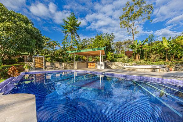 Luxury 3BR Rainforest Villa w/ Oceanview Pool