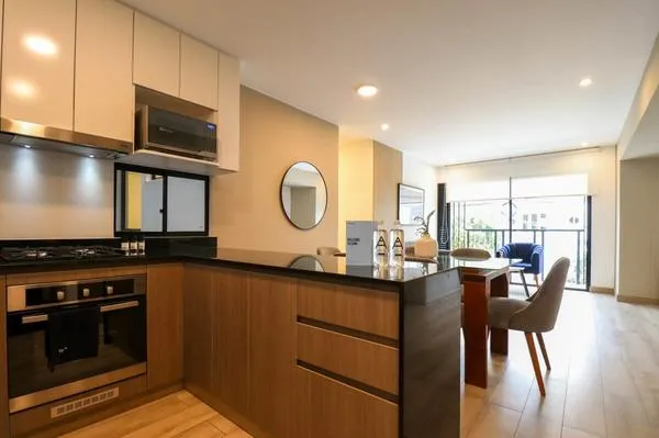 Homey 3BR with Balcony in Premium Miraflores