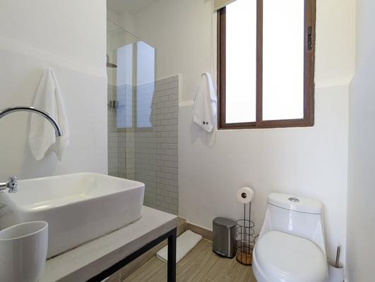 Functional 1BR in Casco Viejo